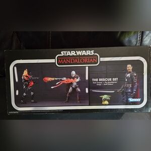 Star Wars The Mandalorian The Rescue Set. 2022 4 Pack. Brand New In Box.